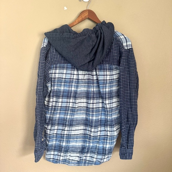 American Eagle Oversized Mixed Media Button Front Hooded Flannel Blue Size Small - Picture 6 of 6